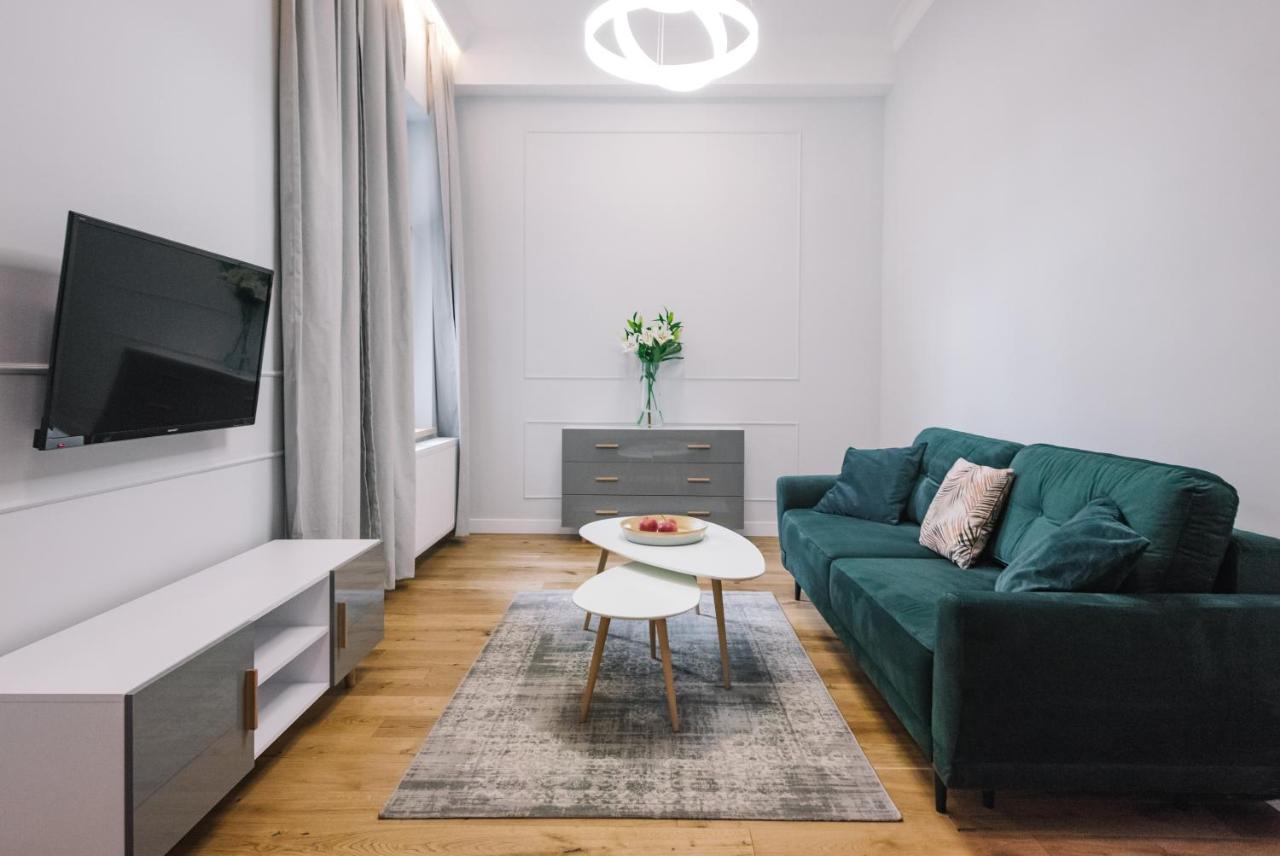 Movart Boutique Aparthotel Krasków Εξωτερικό φωτογραφία