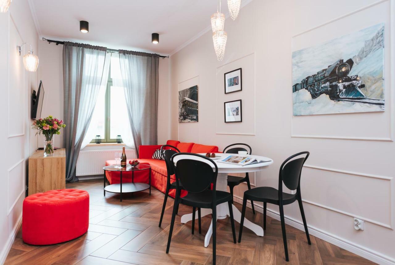 Movart Boutique Aparthotel Krasków Εξωτερικό φωτογραφία