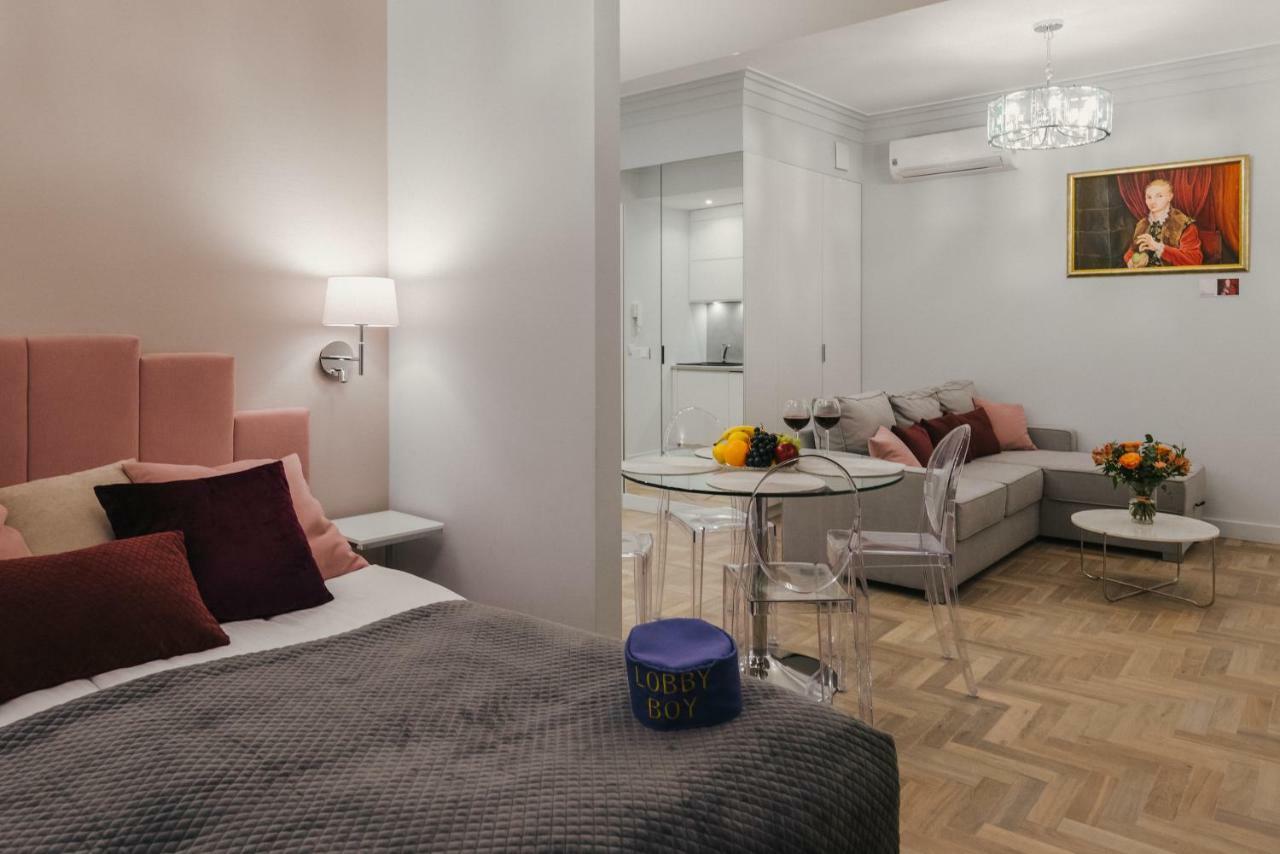Movart Boutique Aparthotel Krasków Εξωτερικό φωτογραφία